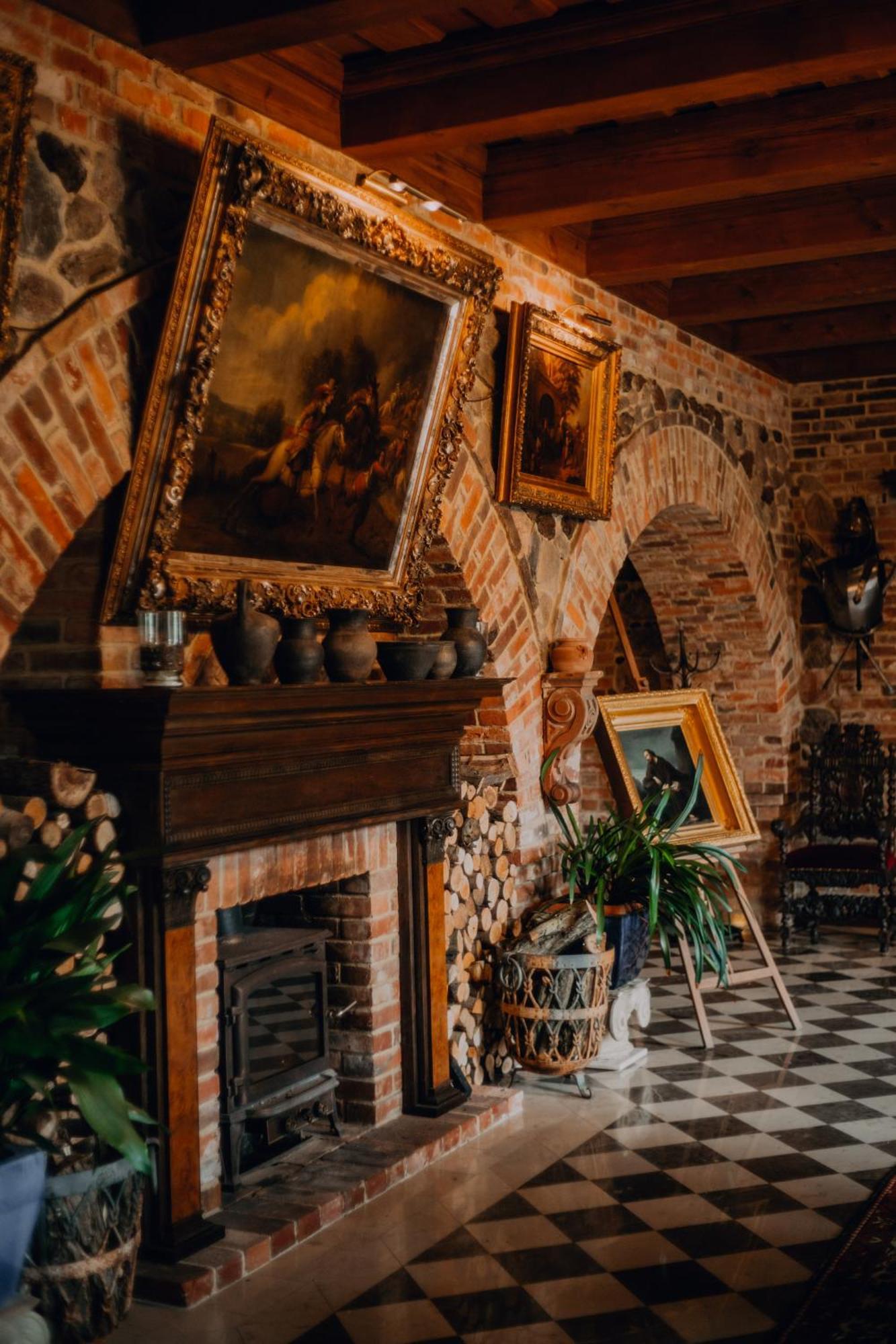 Zabi Dwor - Hotel - Restauracja - Spa Zielona Góra Exteriör bild
