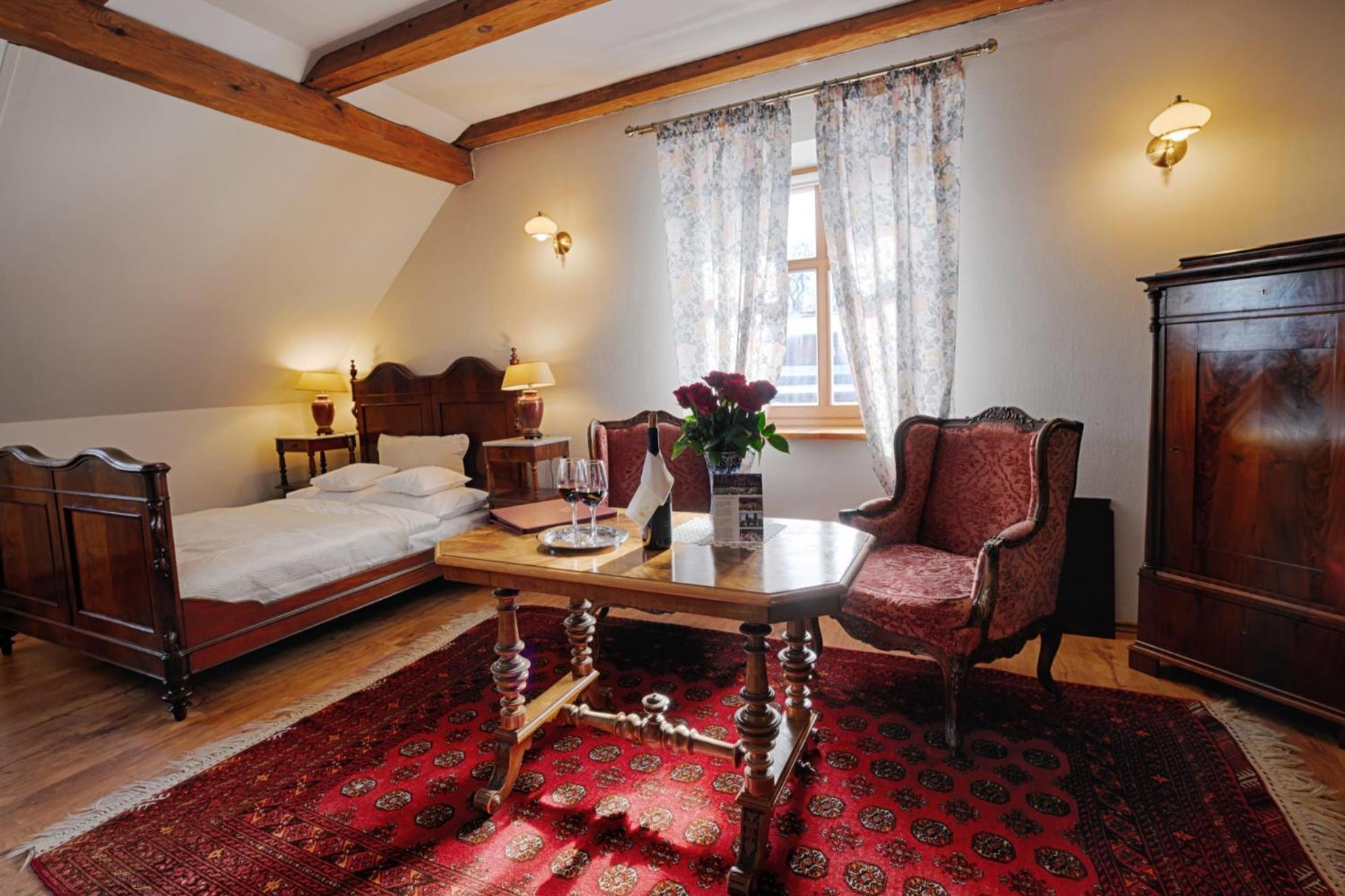 Zabi Dwor - Hotel - Restauracja - Spa Zielona Góra Exteriör bild